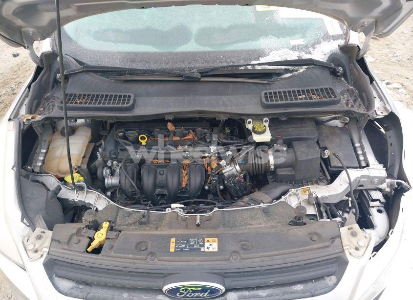 Photo 10 of 2014 Ford Escape S (VIN 1FMCU0F72EUA97185)