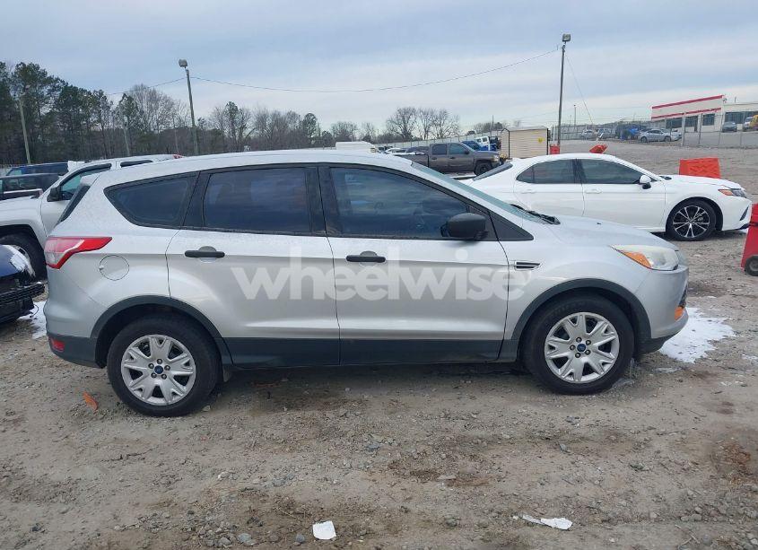 Photo 14 of 2014 Ford Escape S (VIN 1FMCU0F72EUA97185)