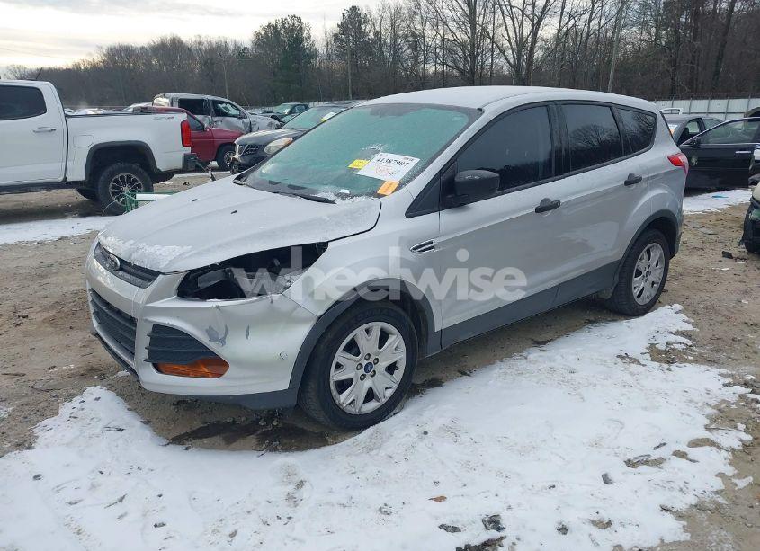 Photo 2 of 2014 Ford Escape S (VIN 1FMCU0F72EUA97185)