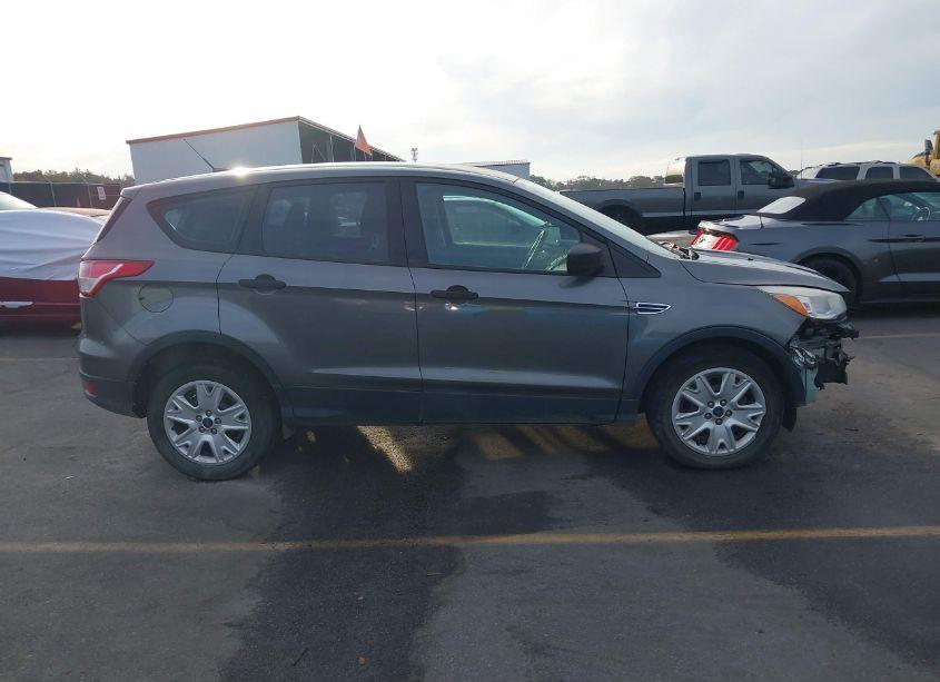 Photo 13 of 2014 Ford Escape S (VIN 1FMCU0F72EUB39063)