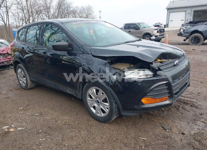 2014 Ford Escape S (VIN 1FMCU0F72EUB91910) main photo