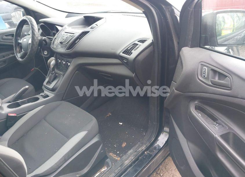 Photo 5 of 2014 Ford Escape S (VIN 1FMCU0F72EUB91910)