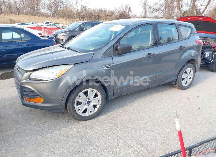 Photo 2 of 2014 Ford Escape S (VIN 1FMCU0F72EUC48218)