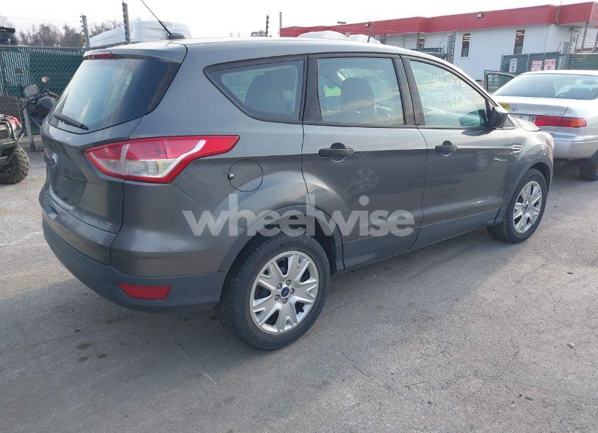 Photo 4 of 2014 Ford Escape S (VIN 1FMCU0F72EUC48218)