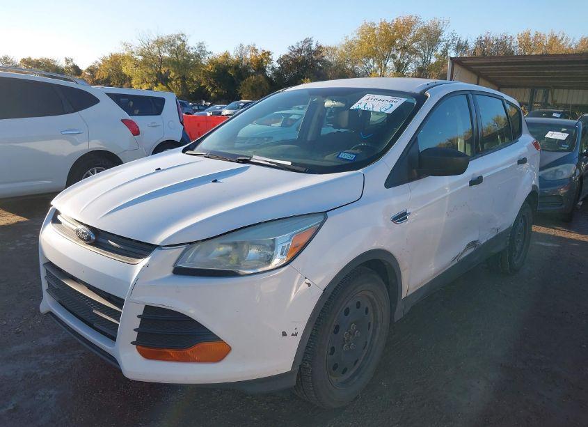 Photo 2 of 2014 Ford Escape S (VIN 1FMCU0F72EUE01325)