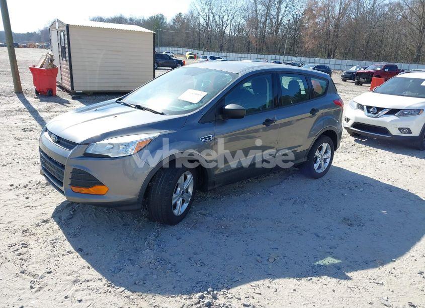 Photo 2 of 2014 Ford Escape S (VIN 1FMCU0F72EUE06220)