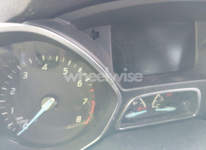 Photo 7 of 2015 Ford Escape S (VIN 1FMCU0F72FUA41815)