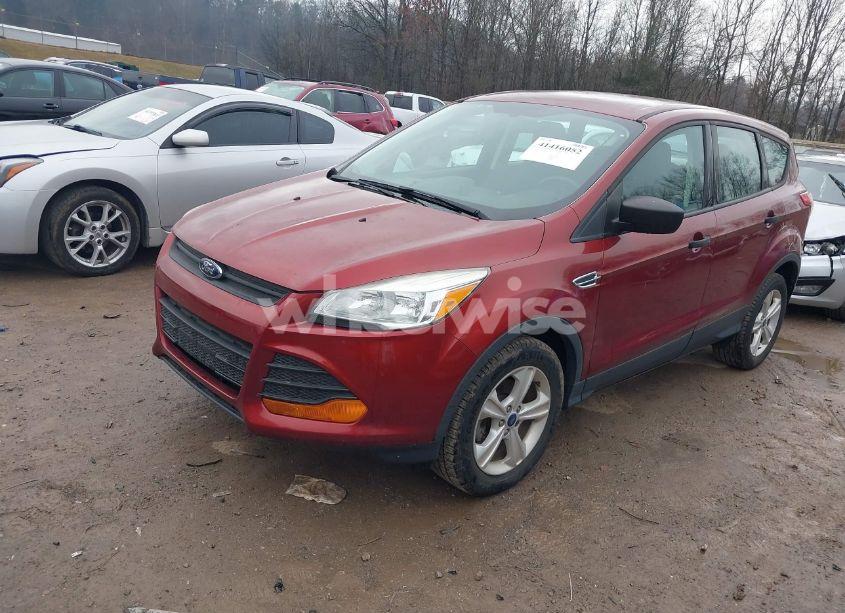 Photo 2 of 2015 Ford Escape S (VIN 1FMCU0F72FUA66777)