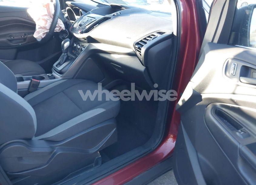 Photo 5 of 2016 Ford Escape S (VIN 1FMCU0F72GUB32813)