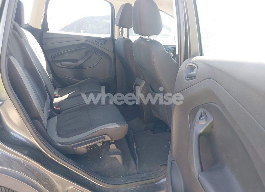 Photo 8 of 2016 Ford Escape S (VIN 1FMCU0F72GUC41806)