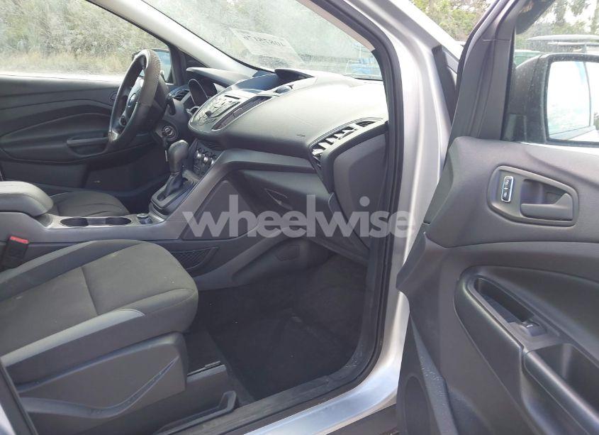 Photo 5 of 2016 Ford Escape S (VIN 1FMCU0F72GUC86051)