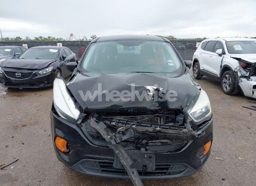 Photo 12 of 2017 Ford Escape S (VIN 1FMCU0F72HUC16647)