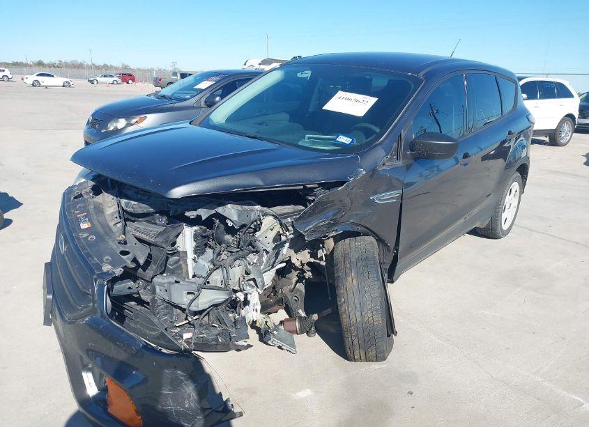 Photo 6 of 2017 Ford Escape S (VIN 1FMCU0F72HUC49020)