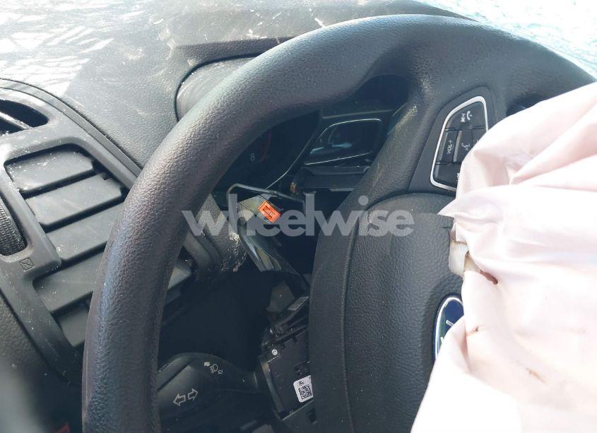 Photo 7 of 2017 Ford Escape S (VIN 1FMCU0F72HUD15484)