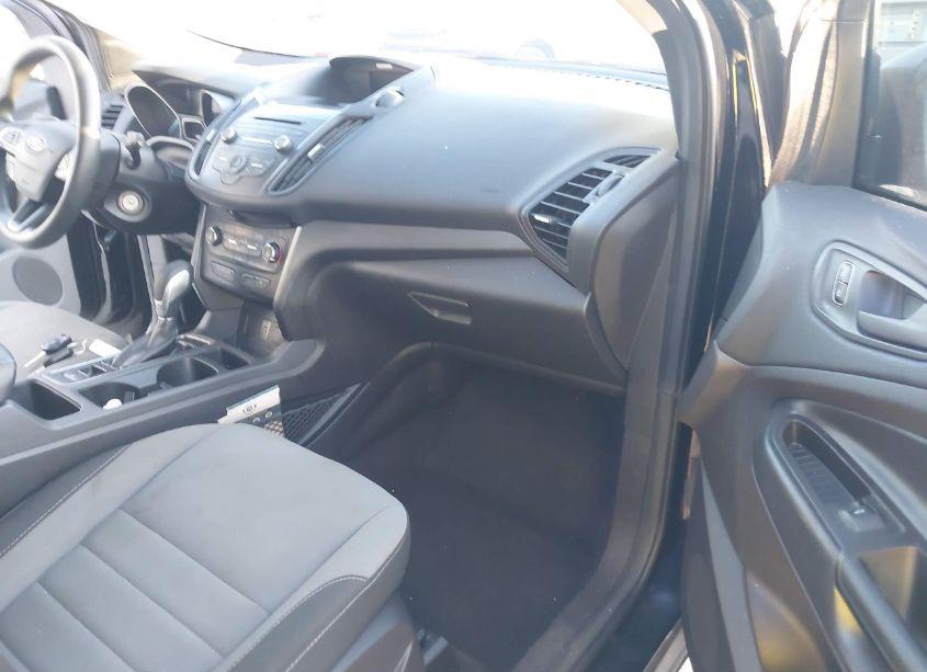 Photo 5 of 2017 Ford Escape S (VIN 1FMCU0F72HUE02012)