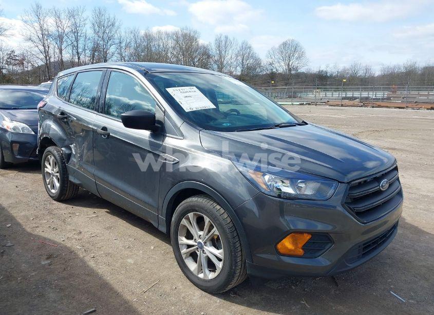 2018 Ford Escape S (VIN 1FMCU0F72JUA20472) main photo