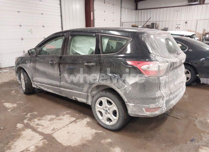 Photo 3 of 2018 Ford Escape S (VIN 1FMCU0F72JUA28457)