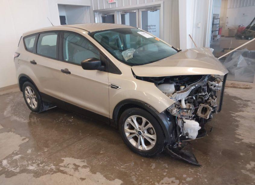 2018 Ford Escape S (VIN 1FMCU0F72JUA36929) main photo