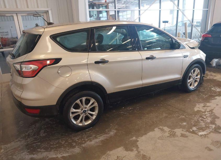 Photo 4 of 2018 Ford Escape S (VIN 1FMCU0F72JUA36929)
