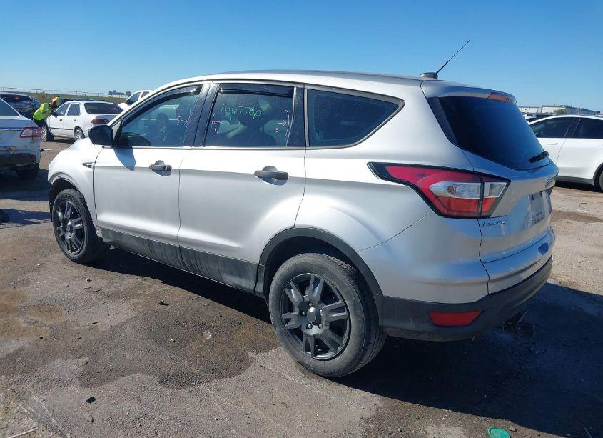 Photo 3 of 2018 Ford Escape S (VIN 1FMCU0F72JUA66576)