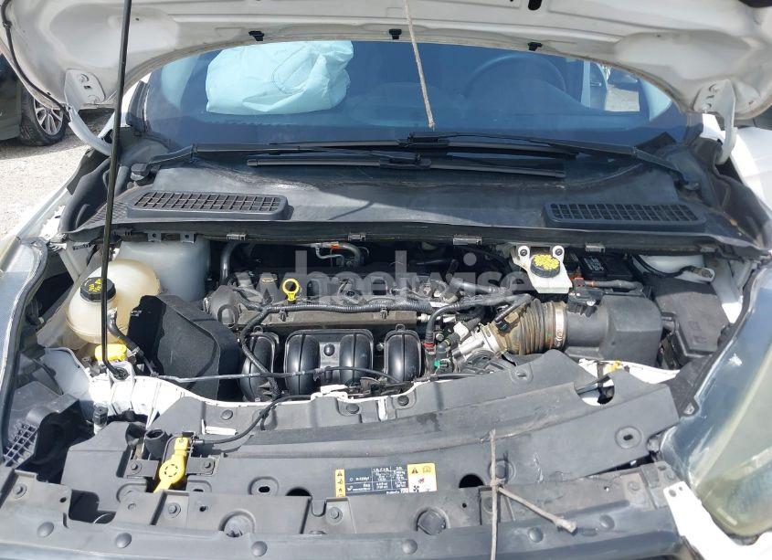 Photo 10 of 2018 Ford Escape S (VIN 1FMCU0F72JUA68019)