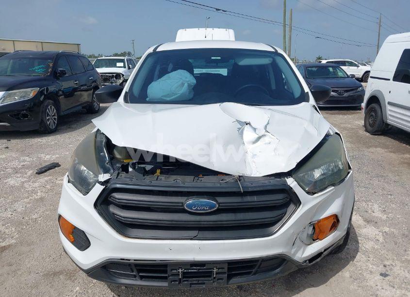 Photo 12 of 2018 Ford Escape S (VIN 1FMCU0F72JUA68019)