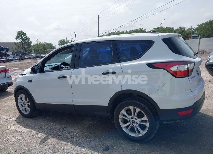 Photo 14 of 2018 Ford Escape S (VIN 1FMCU0F72JUA68019)