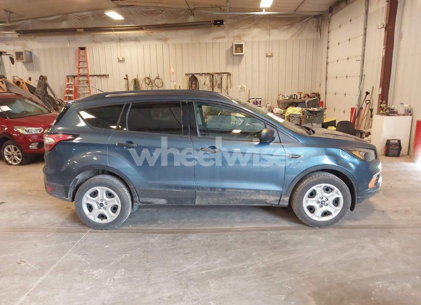 Photo 13 of 2018 Ford Escape S (VIN 1FMCU0F72JUC42526)