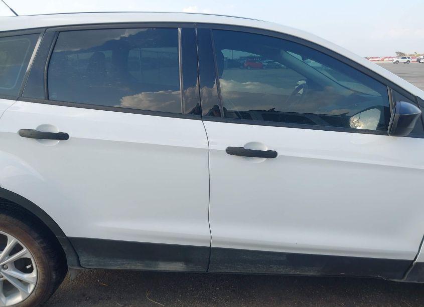 Photo 13 of 2019 Ford Escape S (VIN 1FMCU0F72KUA58415)