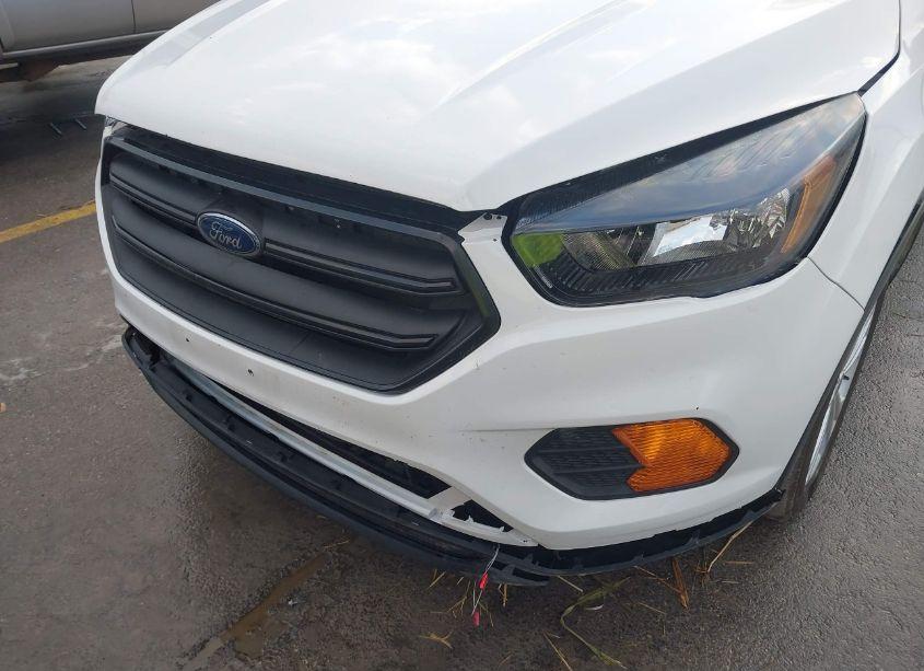 Photo 6 of 2019 Ford Escape S (VIN 1FMCU0F72KUA58415)