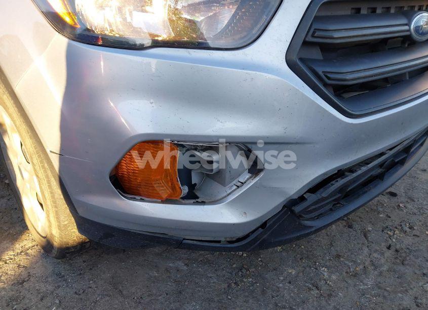 Photo 6 of 2019 Ford Escape S (VIN 1FMCU0F72KUA88384)