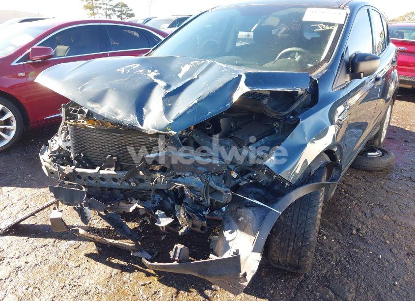 Photo 6 of 2019 Ford Escape S (VIN 1FMCU0F72KUB93426)