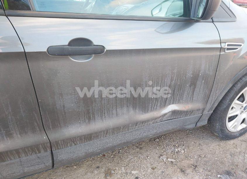 Photo 6 of 2013 Ford Escape S (VIN 1FMCU0F73DUA38466)