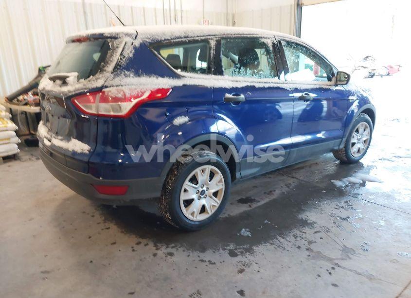 Photo 4 of 2013 Ford Escape S (VIN 1FMCU0F73DUA98702)