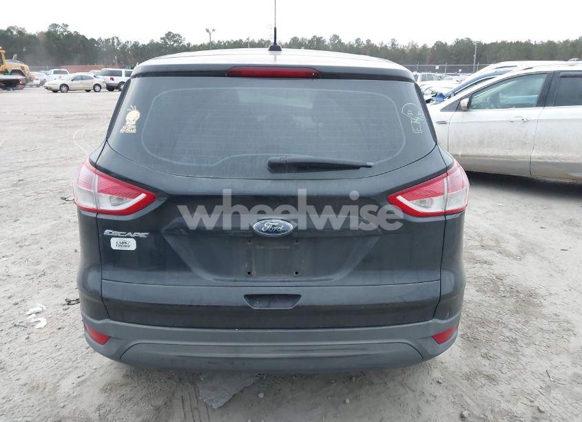 Photo 17 of 2013 Ford Escape S (VIN 1FMCU0F73DUB28880)