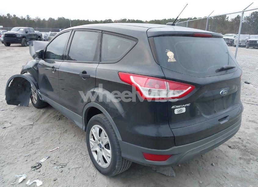 Photo 3 of 2013 Ford Escape S (VIN 1FMCU0F73DUB28880)