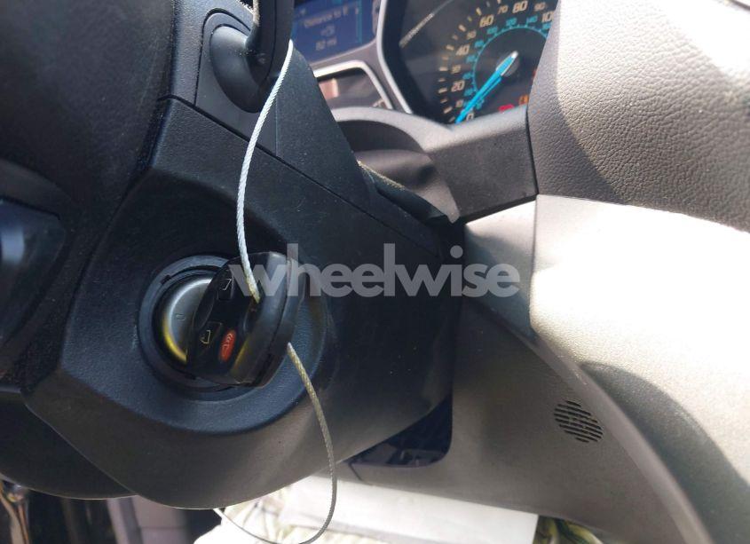 Photo 11 of 2013 Ford Escape S (VIN 1FMCU0F73DUC08230)