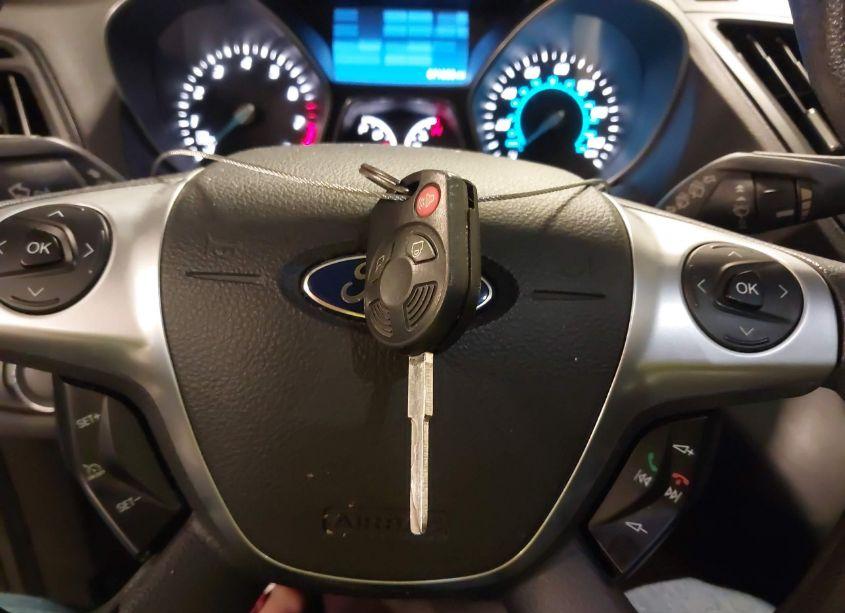 Photo 11 of 2013 Ford Escape S (VIN 1FMCU0F73DUD39447)