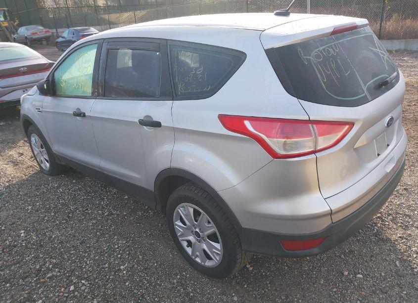 Photo 3 of 2014 Ford Escape S (VIN 1FMCU0F73EUB52243)