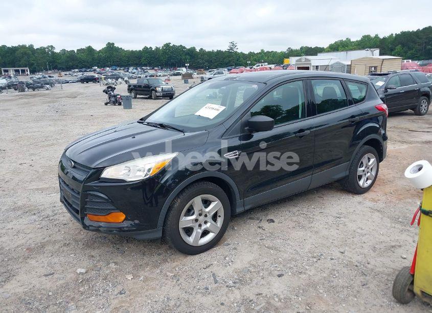Photo 2 of 2014 Ford Escape S (VIN 1FMCU0F73EUC29631)