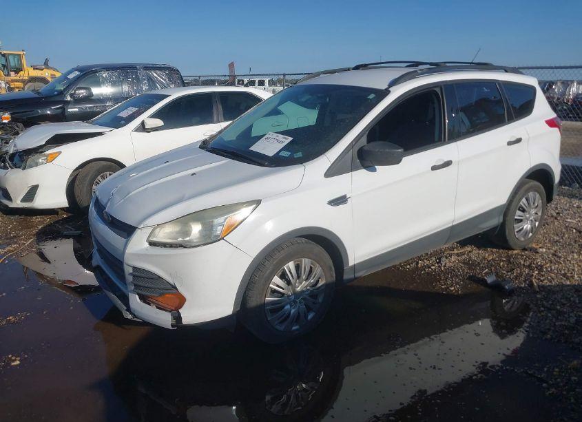 Photo 2 of 2014 Ford Escape S (VIN 1FMCU0F73EUC69630)