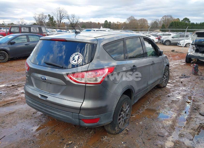 Photo 4 of 2014 Ford Escape S (VIN 1FMCU0F73EUD50708)