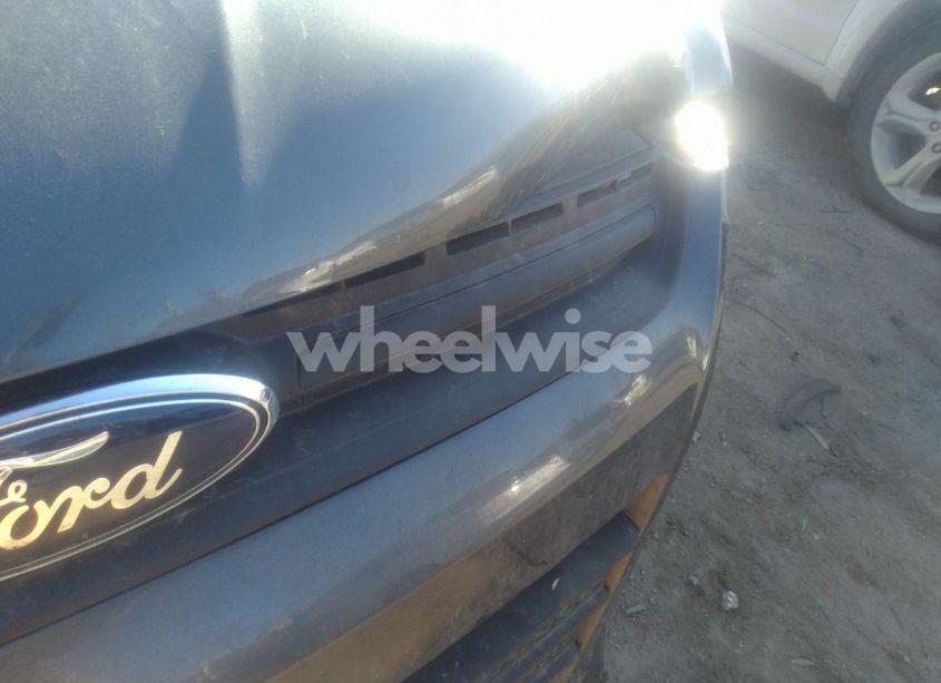 Photo 14 of 2015 Ford Escape S (VIN 1FMCU0F73FUA42472)