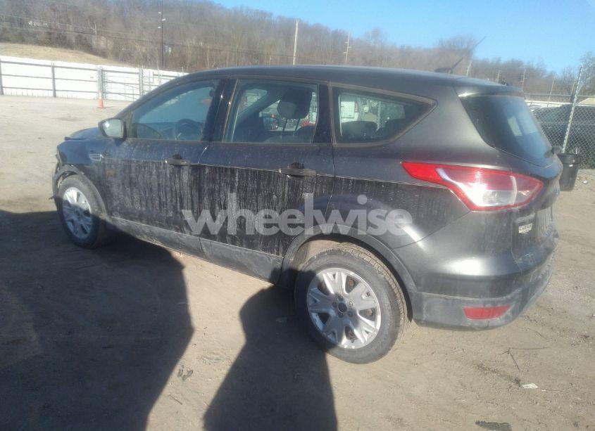 Photo 3 of 2015 Ford Escape S (VIN 1FMCU0F73FUA42472)