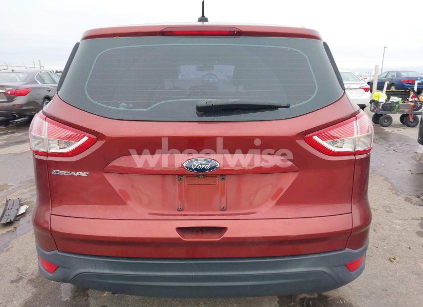 Photo 16 of 2015 Ford Escape S (VIN 1FMCU0F73FUB62157)