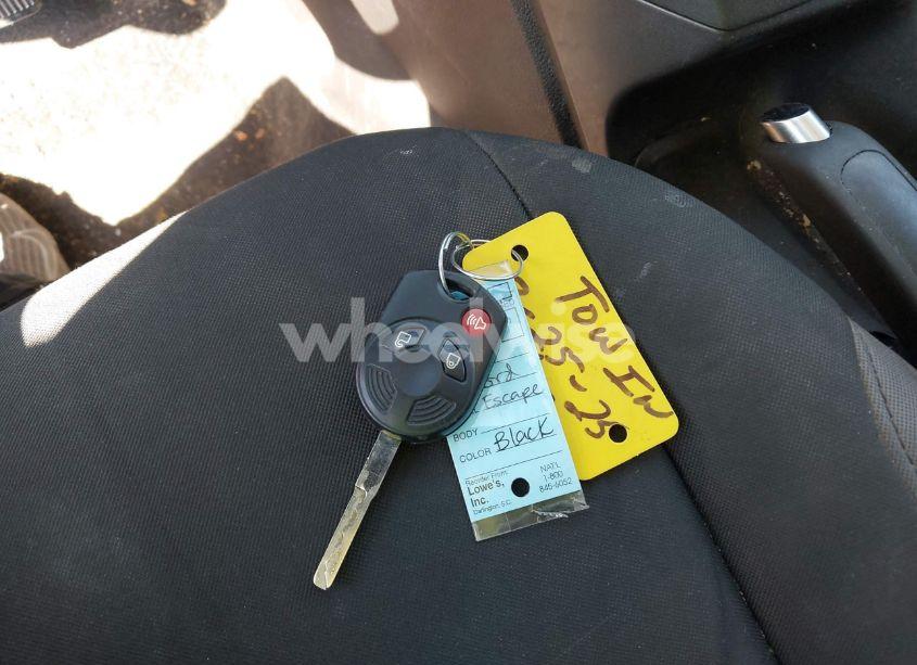 Photo 11 of 2015 Ford Escape S (VIN 1FMCU0F73FUB68234)