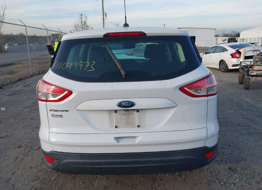Photo 16 of 2015 Ford Escape S (VIN 1FMCU0F73FUC21398)
