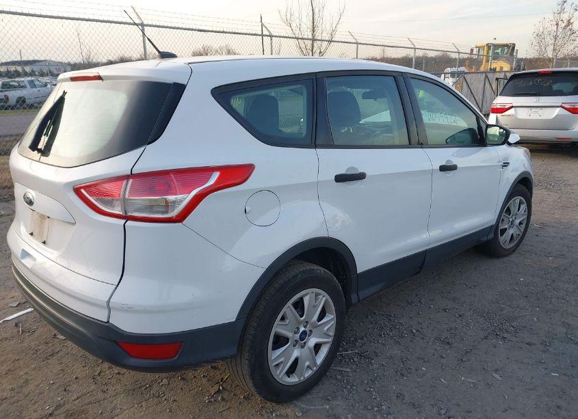 Photo 4 of 2015 Ford Escape S (VIN 1FMCU0F73FUC21398)