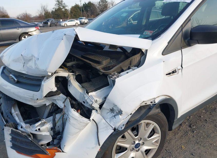 Photo 6 of 2015 Ford Escape S (VIN 1FMCU0F73FUC21398)
