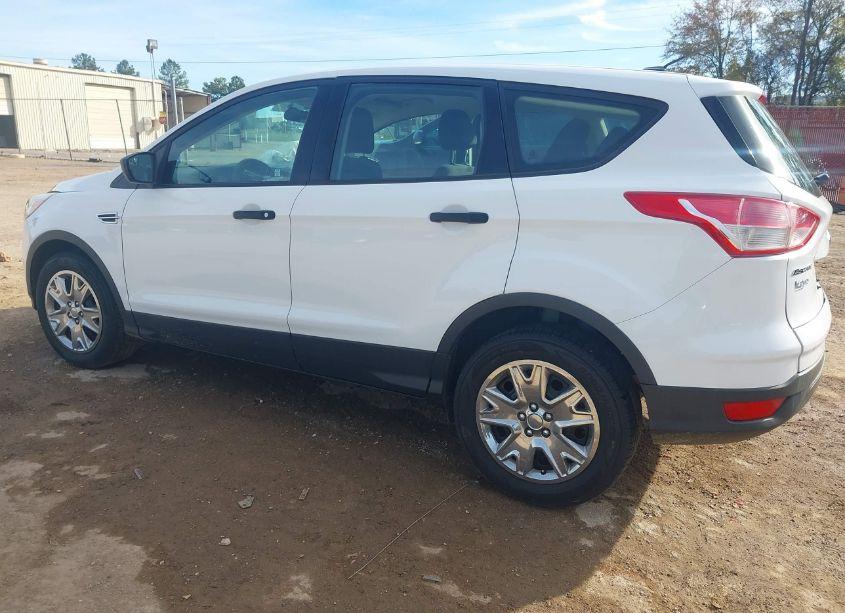 Photo 3 of 2016 Ford Escape S (VIN 1FMCU0F73GUA09814)